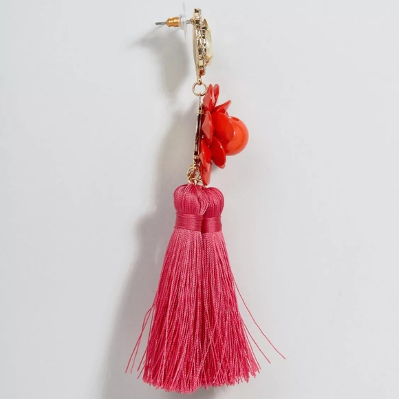 Asos resin flower tassel drop earrings - Picture 3 of 3